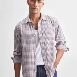 HIGHLANDER Men Checked Spread Collar Cotton Casual Shirt image 1