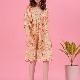 Amarasha Floral Print Flared Sleeve Crepe A-Line Dress image 4