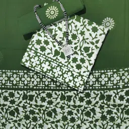 Farooq Dyeing Printed Pure Cotton Unstitched Dress Material image 3