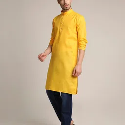 Zonny Men Thread Work Kurta image 3
