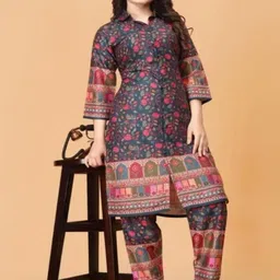 Swibona Printed Tunic & Trousers Co-Ords-picture-31