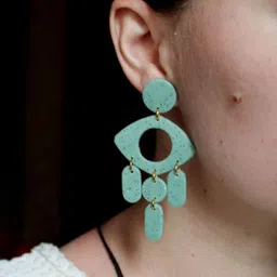 VMA PLAY FASHION Gold Plated Contemporary Drop Earrings image 3