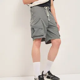 THE BEAR HOUSE Men Solid Regular Fit Knee Length Cargo Shorts-picture-39