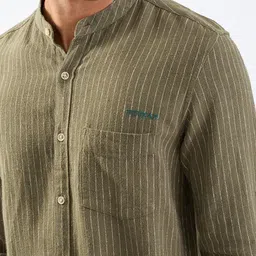 SPYKAR Men Cotton Linen Casual Shirts image 5
