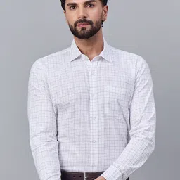 Putra Standard Spread Collar Checked Cotton Shirt-picture-41