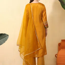 Sangria Women Floral Embroidered Regular Thread Work Kurta with Trousers & With Dupatta image 4