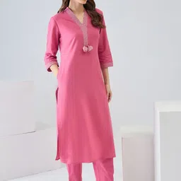 Indo Era Printed V-Neck Tunic & Trousers Co-Ords image 5