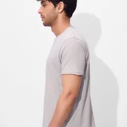 The Souled Store Men Solid Round Neck Cotton T-shirt image 3