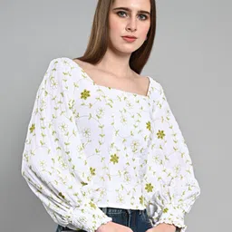 IZEL Floral Embroidered Schiffli Cotton Crop Regular Top image 4