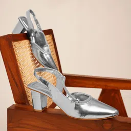 JM Looks Party Block Sandals with Bows-picture-8