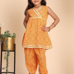 Cutiekins Girls Ethnic Motifs Printed V-Neck Gotta Patti A-Line Kurta With Dhoti Pants-picture-31
