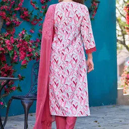SZN Floral Printed Mandarin Collar Straight Kurta With Trouser And Dupatta image 3