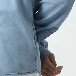 Urbano Fashion Men Ice Blue Regular Fit Full Sleeve Solid Denim Shirt image 3