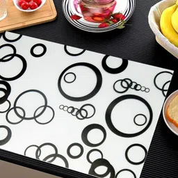 Aura 6Pcs White & Black Printed Table Placemats image 5