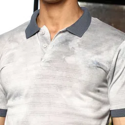 Campus Sutra Self Design Polo Collar Regular Fit T-shirt image 3