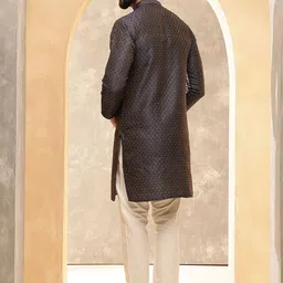 Anouk Grey Geometric Embroidered Band Collar Straight Kurta image 2