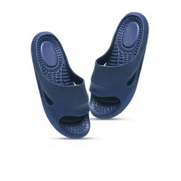 Feel alive Men Set of 3 Lightweight Thong Flip-Flops image 2