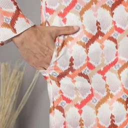 Vastraa Fusion Men Floral Printed Kurta image 4