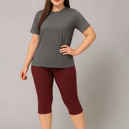 DRAXSTAR Women Round Neck Quick-Drying Stretchable T-Shirt & Capri Swim Set-picture-14