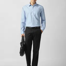 Van Heusen Spread Collar Pure Cotton Formal Shirt image 3