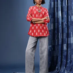 Taavi Ikat Woven Design Kurti image 3