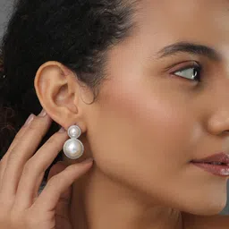 Reenisaa Contemporary Drop Earrings image 5
