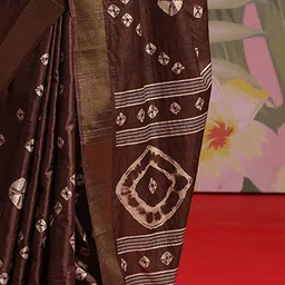 Mitera Ethnic Motifs Zari Silk Blend Sungudi Saree image 2