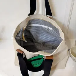 haveglam Women White Messenger Bag image 3