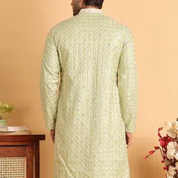 Jompers Men Geometric Embroidered Sequinned Kurta image 4