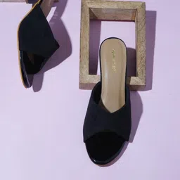 Kneetoes Women Matte Muse Black Block Heel Open-Toe Sandals-picture-37