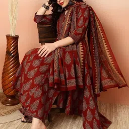 BAIRAJ Ethnic Motifs Printed Panelled Anarkali Kurta With Trousers & Dupatta image 5