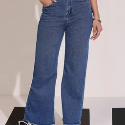 DOLCE CRUDO Women Wide Leg High-Rise Light Fade Stretchable Jeans-picture-38