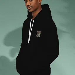 BUYTHATTRENDZ Men Printed Hooded Sweatshirt image 3