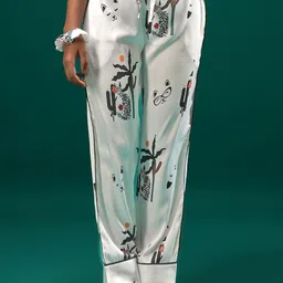 NOITE LUXE Women Printed Night suit image 4