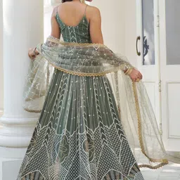 Zeel Clothing Embroidered Sequinned Semi-Stitched Lehenga & Blouse With Dupatta image 3