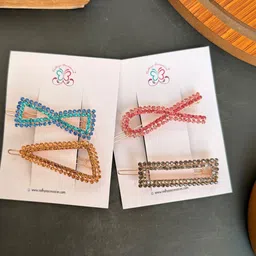 Radhya Accessories Women Set of 4 Tic Tac Hair Clip image 2