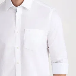 ColorPlus Spread Collar Smart Slim Fit Cotton Casual Shirt image 3