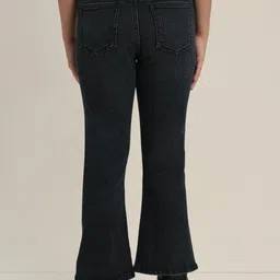 Vero Moda Girls Bootcut Mid-Rise Light Fade Stretchable Jeans image 2