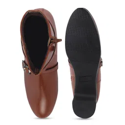 FAUSTO Women Wedge-Heeled Regular Boots image 3