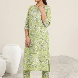Libas Women Floral Printed Regular Kurta with Trousers image 2