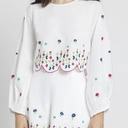 SHAYE Embroidered Pure Cotton Top With Shorts image 2