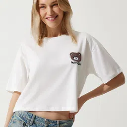 Happiness istanbul Women Solid Round Neck Cotton T-Shirt-image-45