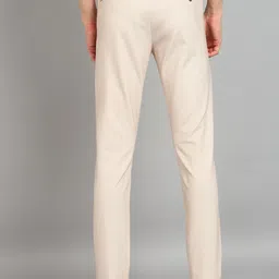 killer Men Slim Fit Cream Lycra Blend Trousers image 4