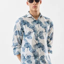 Snitch Men Floral Printed Spread Collar Casual Shirt-image-41