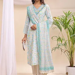 RAGHVENDRA TEXTILES Women Floral Printed Linen Kurta with Trouser & Dupatta image 5