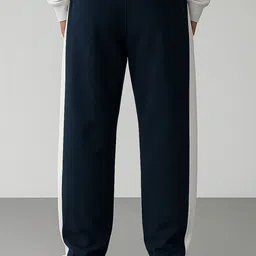 JUMPCUTS Men Baggy-Fit Track Pants image 3