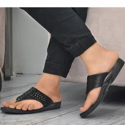 G L Trend Men Slip-On Sandals image 5