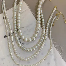 ISLANA White Artificial Beads Layered Chain image 5