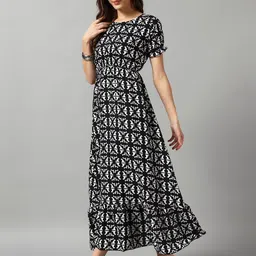 Krunal Raiyani Women Geometric Printed Round Neck Tiered Fit & Flare Maxi Dress-image-39