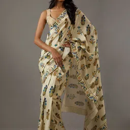 ODETTE Light Green Georgette Printed Saree With Unstitched Blouse image 3